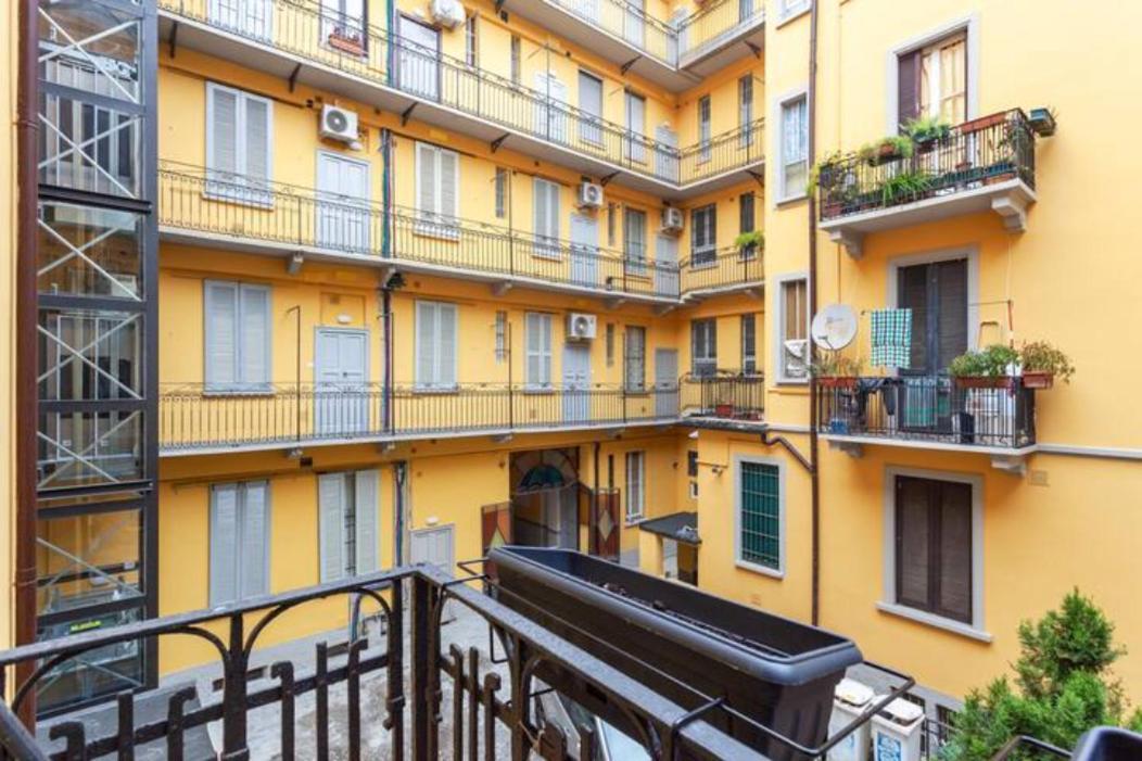 Isola&Zara Comfortable Apartment Milán Exterior foto